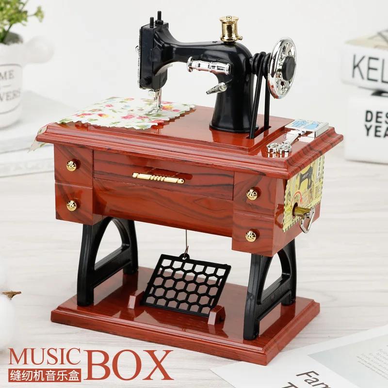 1pc Mini Sewing Machine Style Music Box Hand Crank Vintage Music Boxes Jewelry Box Christmas New Year Birthday Gifts